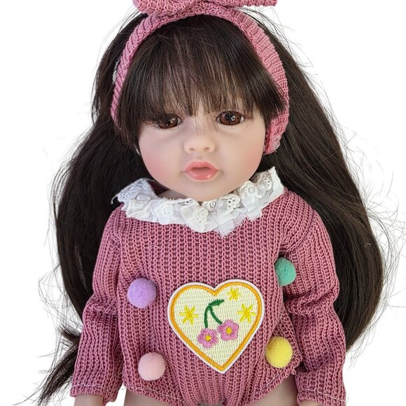 34 CM BABYLISTIC VINYL SILICONE DOLL, realistic hair, eyes, nails, so soft - Picture 3 of 8
